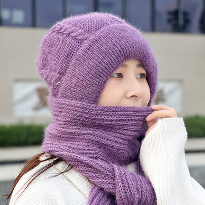Bonnet et écharpe tricotés d'un seul tenant